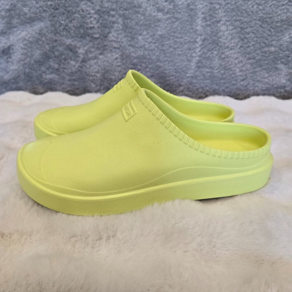 Hunter In/Out Bloom Algae Foam Clogs Zesty Yellow… - image 1